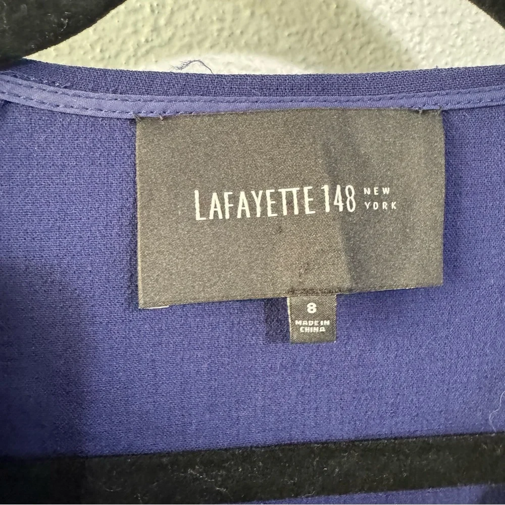 Lafayette 148 New York Women's Navy Blazer cropped wool size 8
